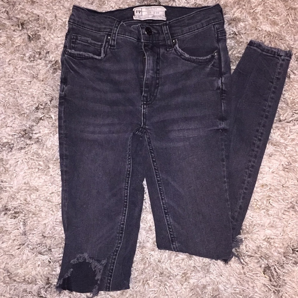 NWOT free people distressed jeans
